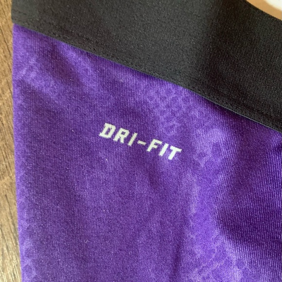 Sz M Nike Pro Dry-Fit Leggings - Picture 3 of 8
